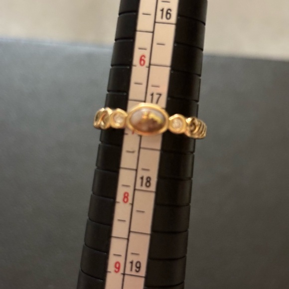 Classic Gold Quartz 14k Ring with Diamonds - Picture 4 of 9